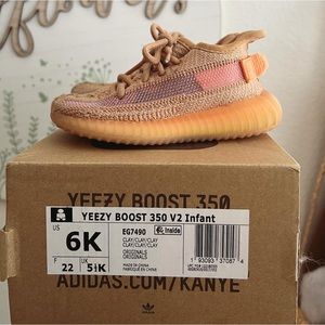 Adidas Yeezy 350 v2 infant shoes
